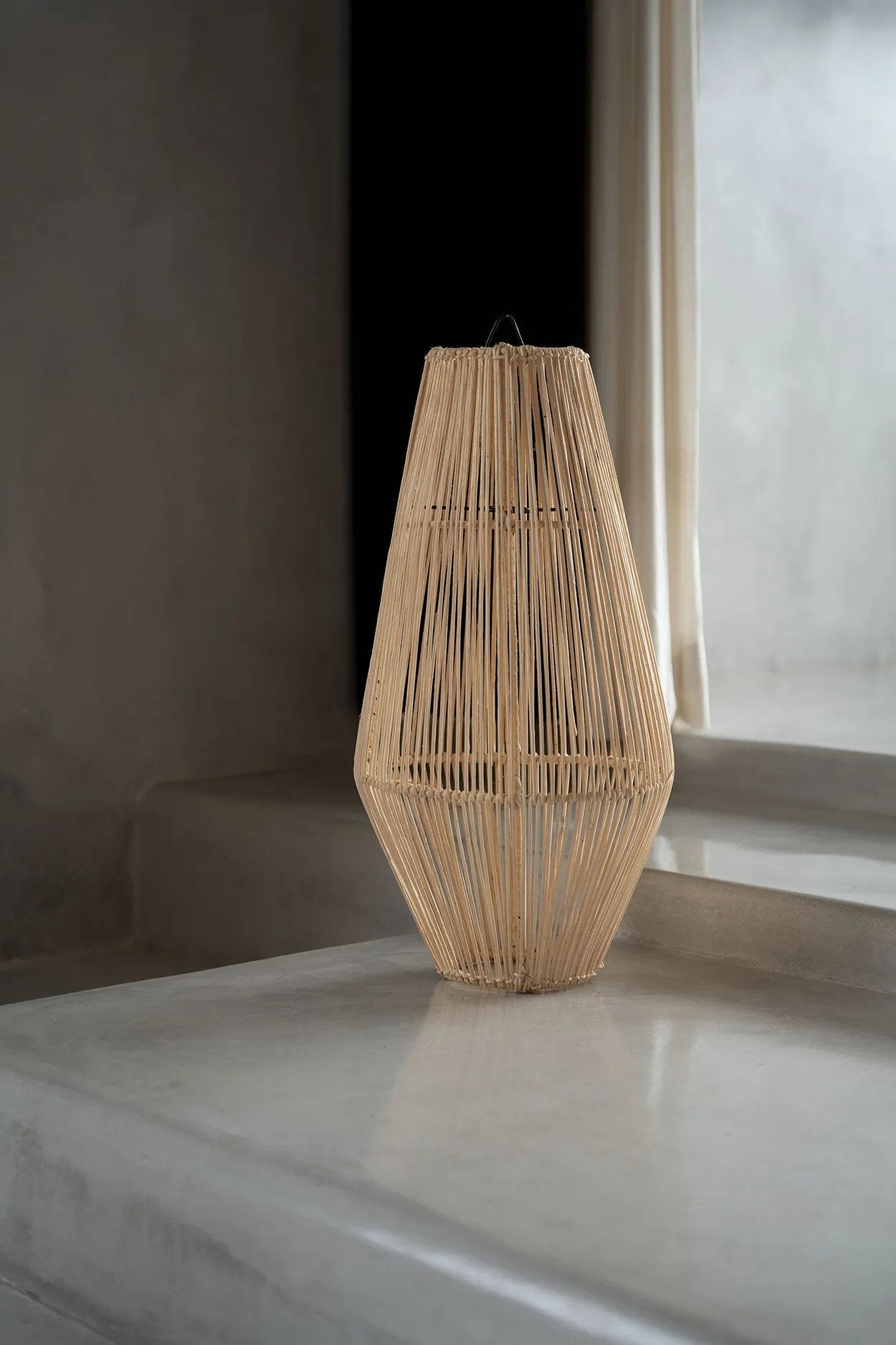 Aphrodisiac Lamp Pendant - Natural - M