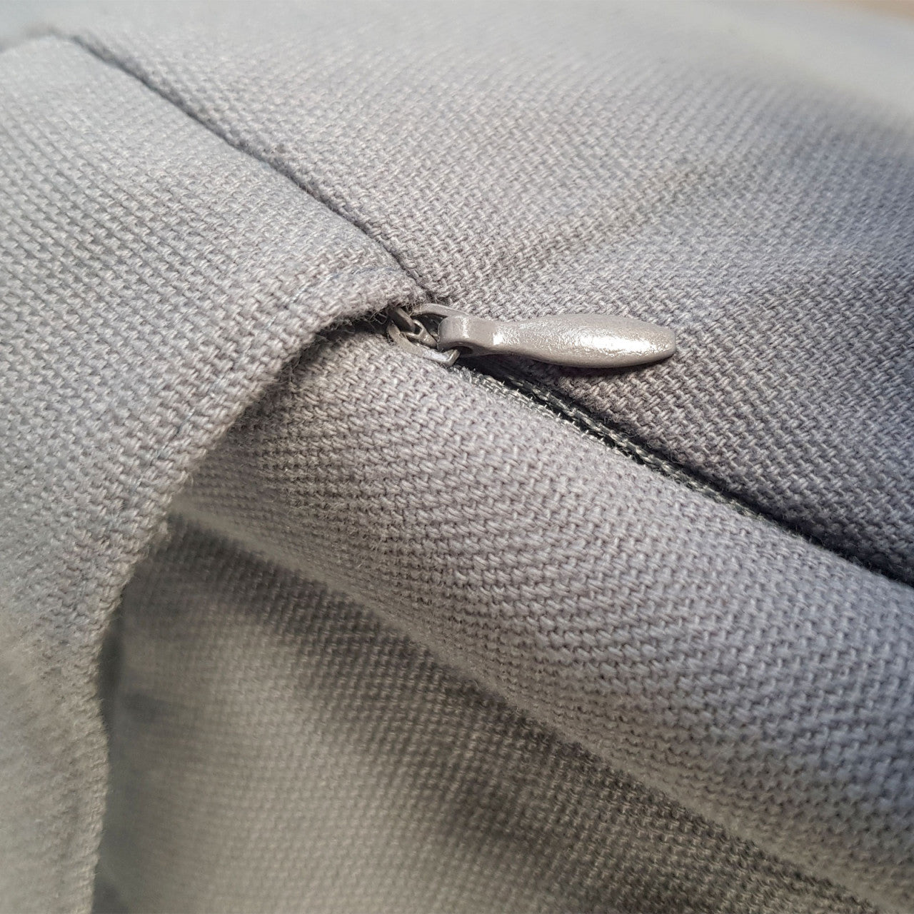 Yogapude & Meditationspude Lotus rund - H16 x Ø31 cm - Grå