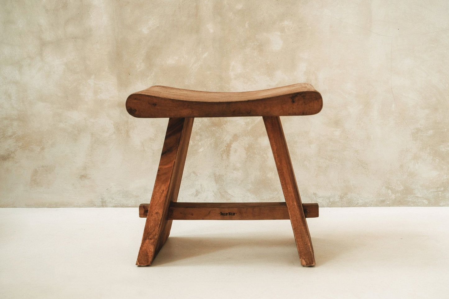 Suar Stool - 50cm