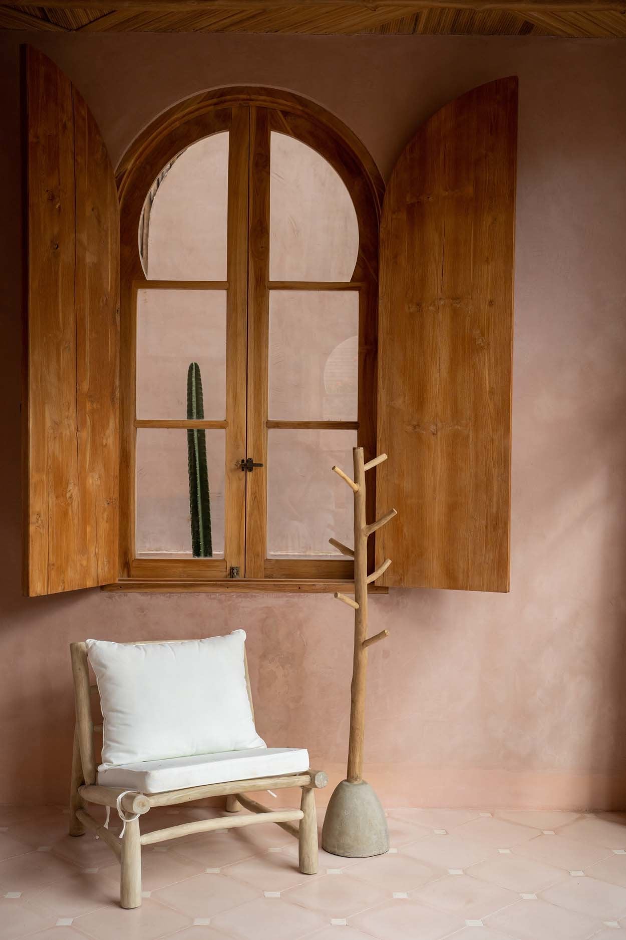 Concrete Coat Hanger - Natural
