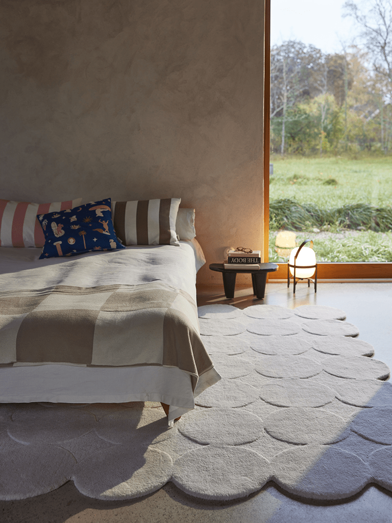 Prikker 170x230 Offwhite - Nordic Unique