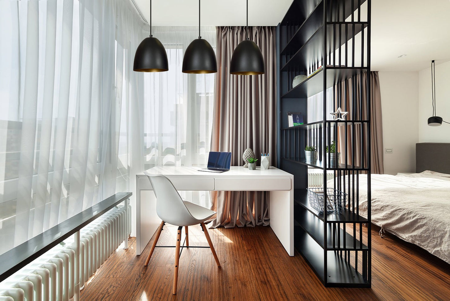 Loftlampe LENOX 3 - Sort / Guld - Nordic Unique