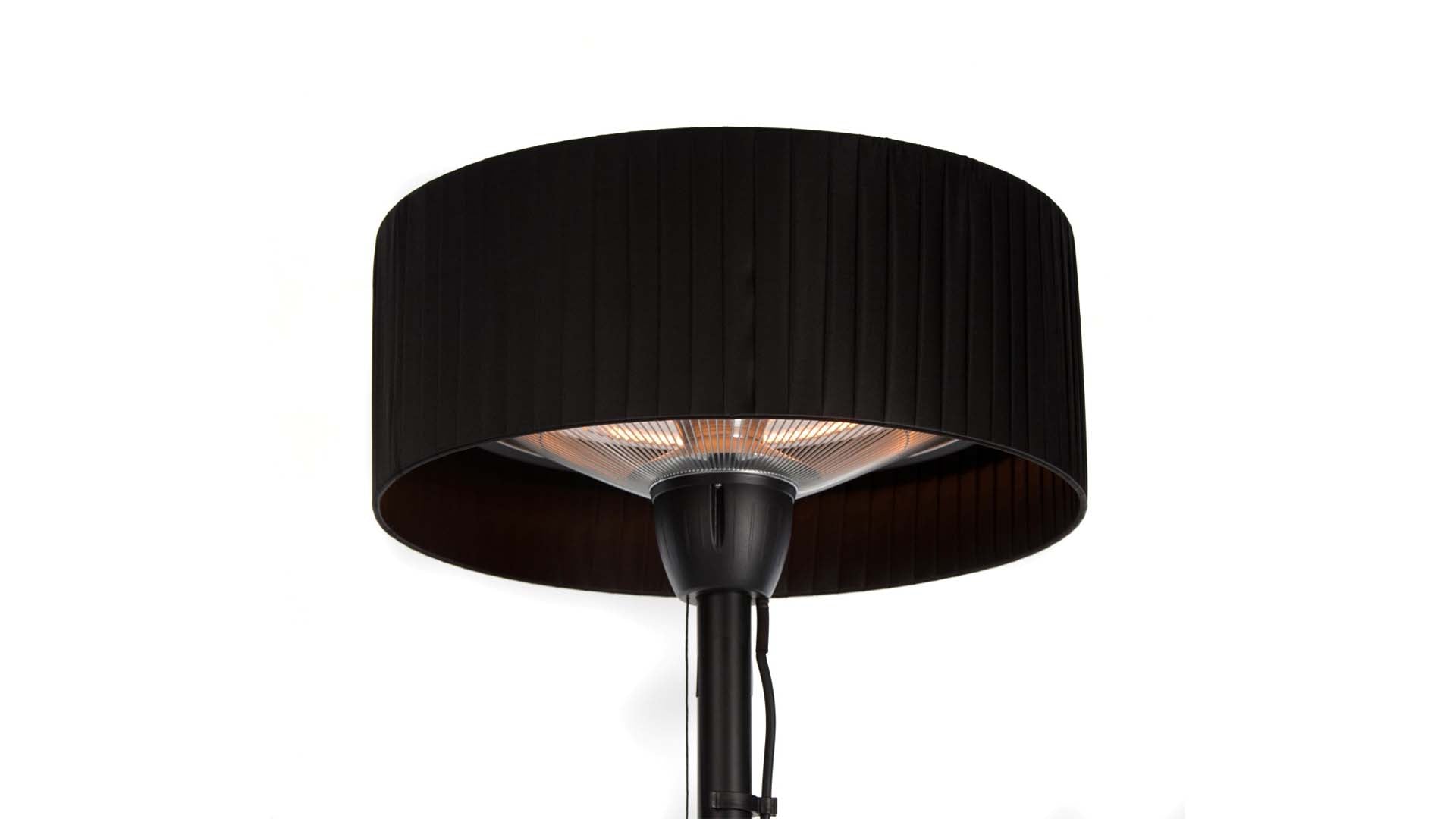 Artix Bright Fritstående Terrassevarmer – Sort (1500W) - Nordic Unique