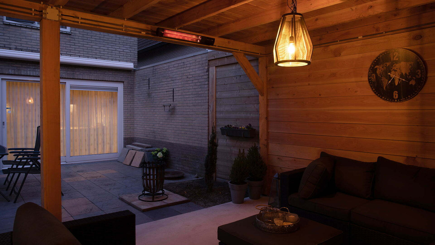 Dark Vægmonteret Terrassevarmer – Sort (2500W) - Nordic Unique