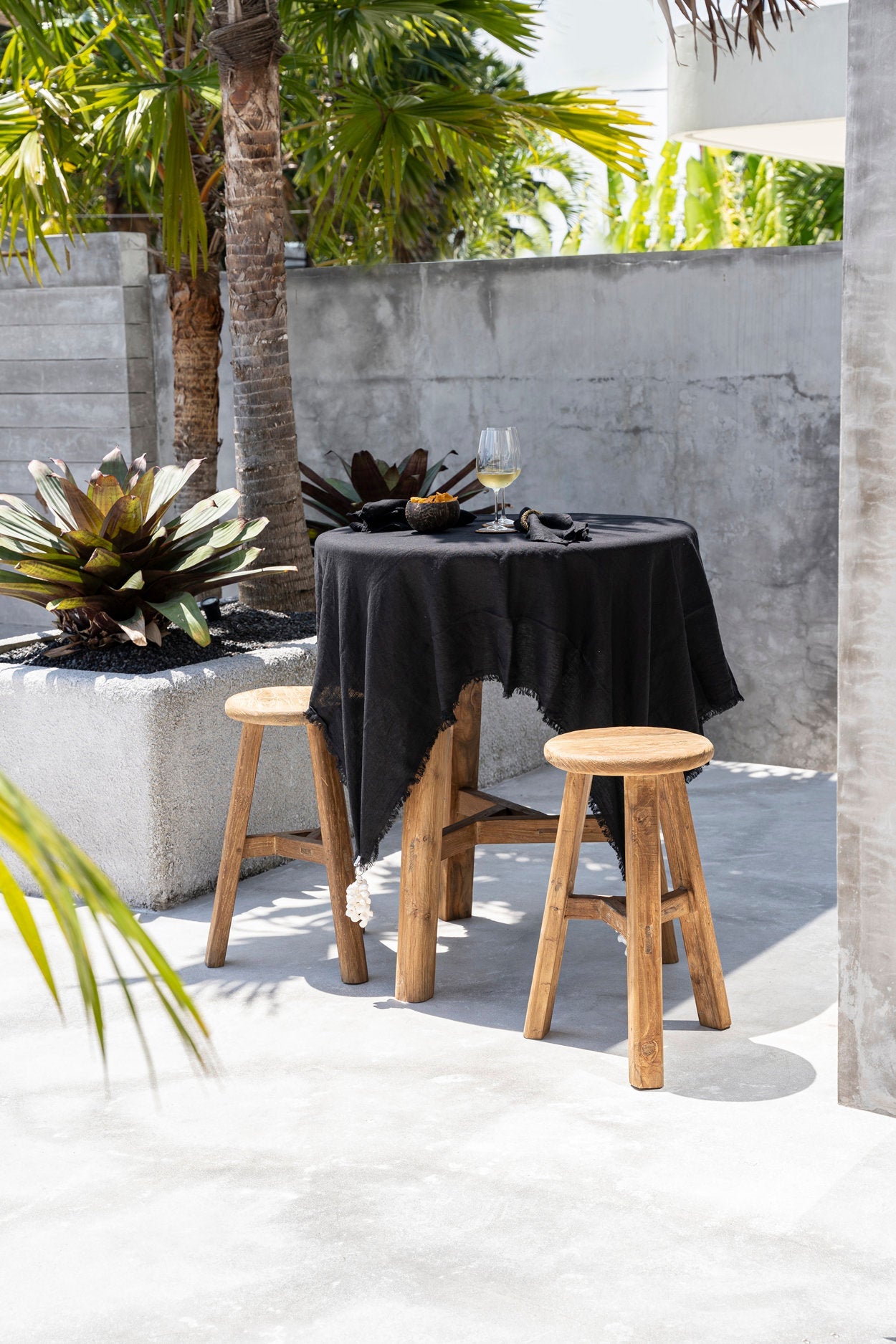 Linen Tablecloth - Black - 150x150cm