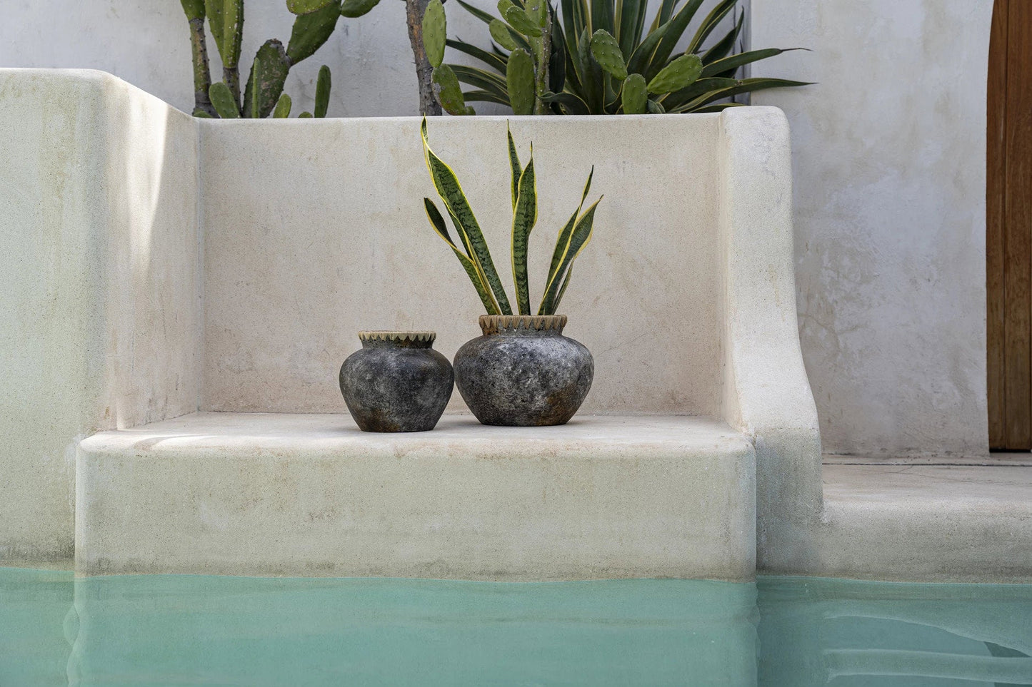 Madrid Vase - antikgrå - M - Nordic Unique