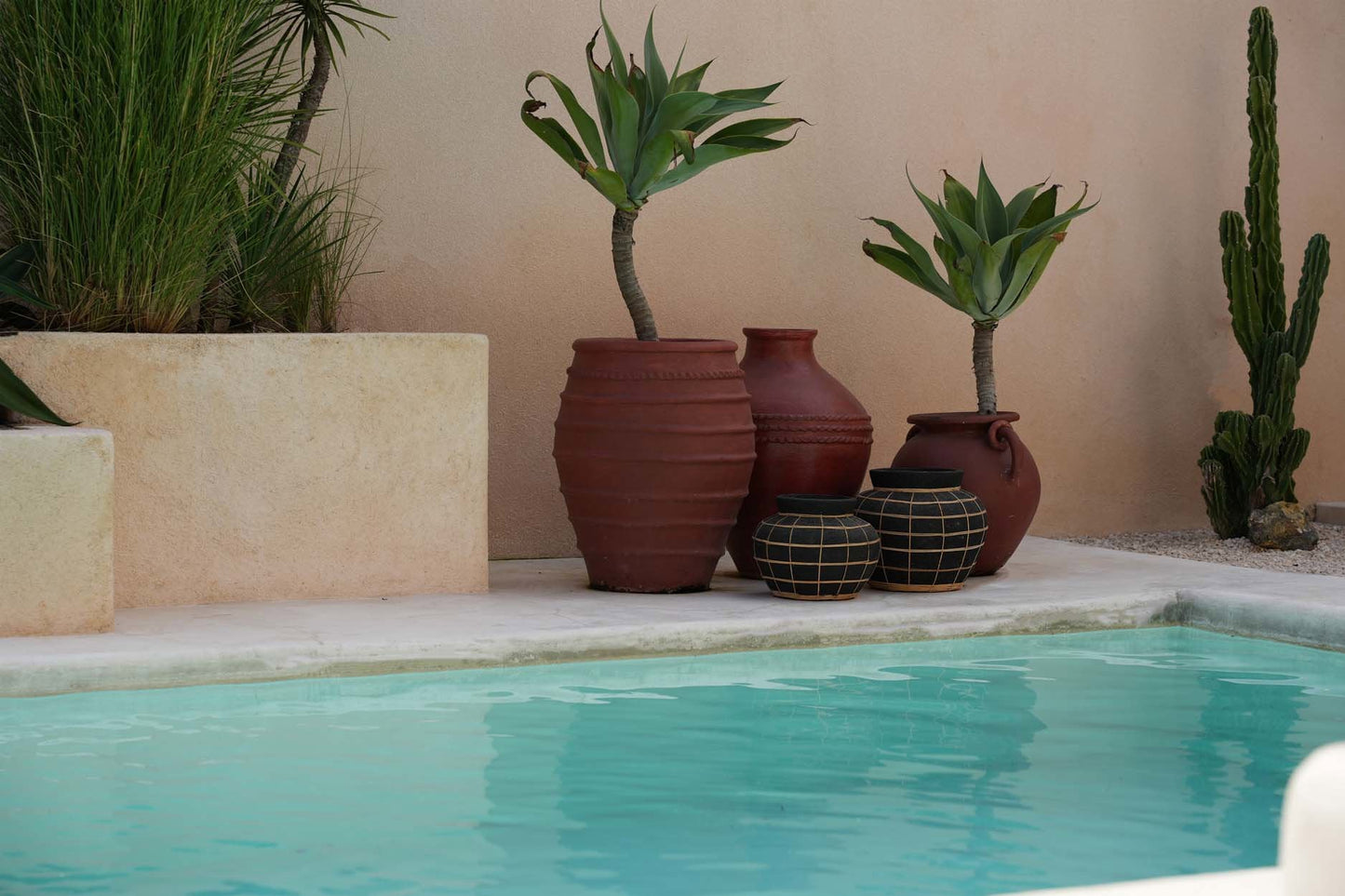 Mavevasen - Sort Naturlig - L - Nordic Unique