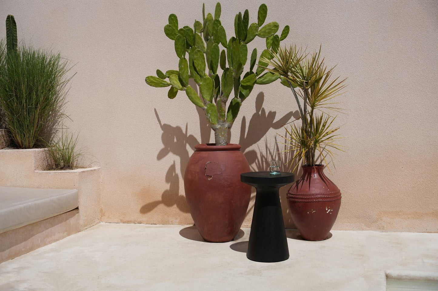 Fiji Sidebord - Sort - Nordic Unique