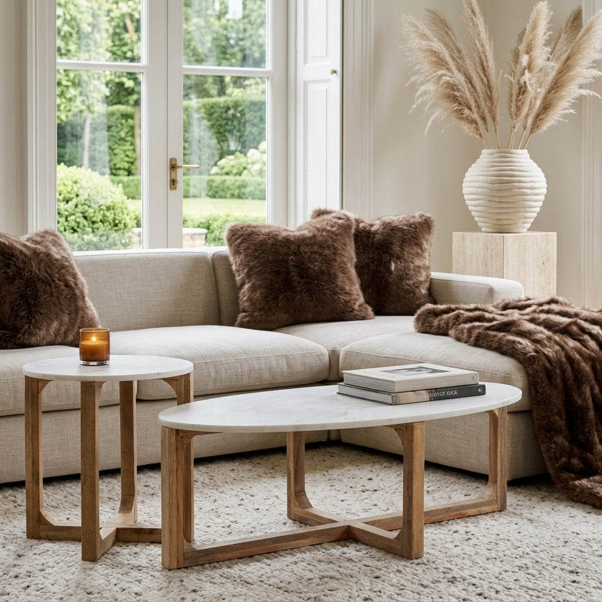 Rundt sidebord i marmor - hvid