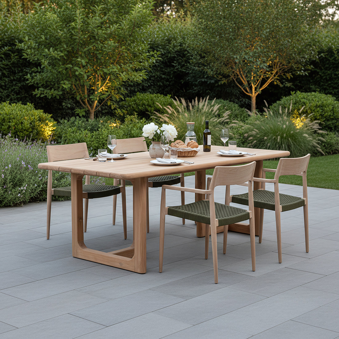 Primavera havebord i teak - 240 cm